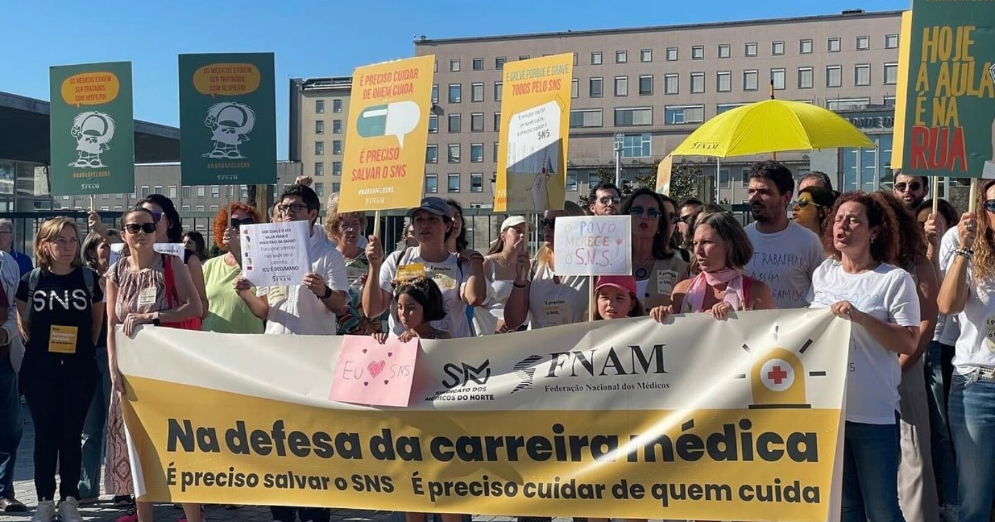 Greve com 75% de adesão são alerta ao Ministério da Saúde para negociar