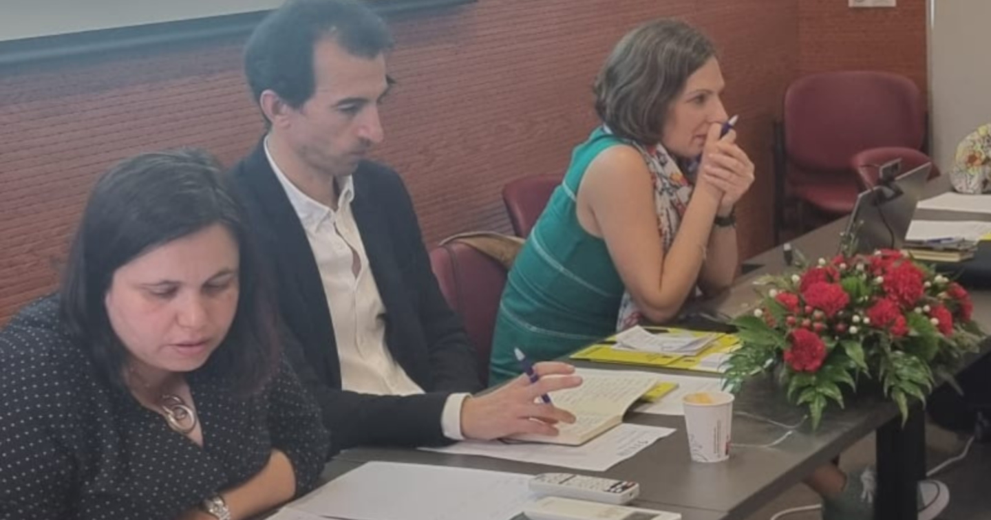 Negociação transparente e competente para um acordo capaz de fixar médicos no SNS